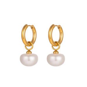 Luna Pearl Earrings