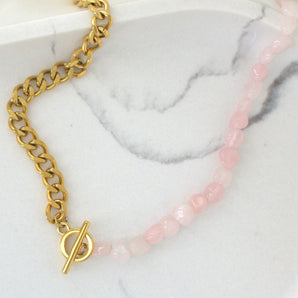 Elora Necklace Pink